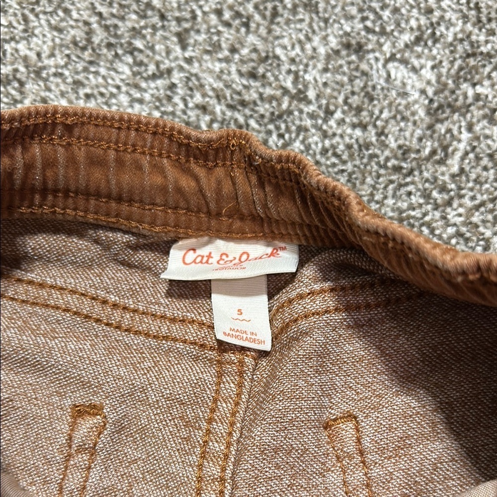 Cat & jack tan jogger chino khaki pants size 5 good for fall pictures - Picture 4 of 6